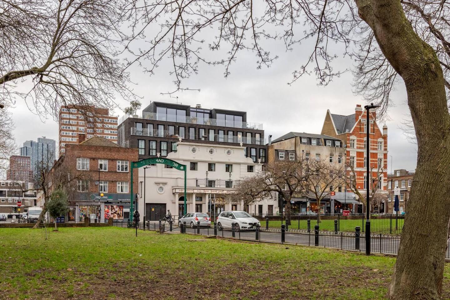 Charming 2-Bed Garden Flat Apartment London Luaran gambar